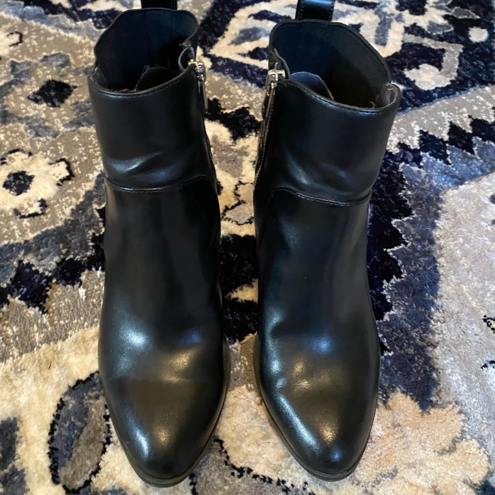 Adrienne Vittadini heeled ankle booties